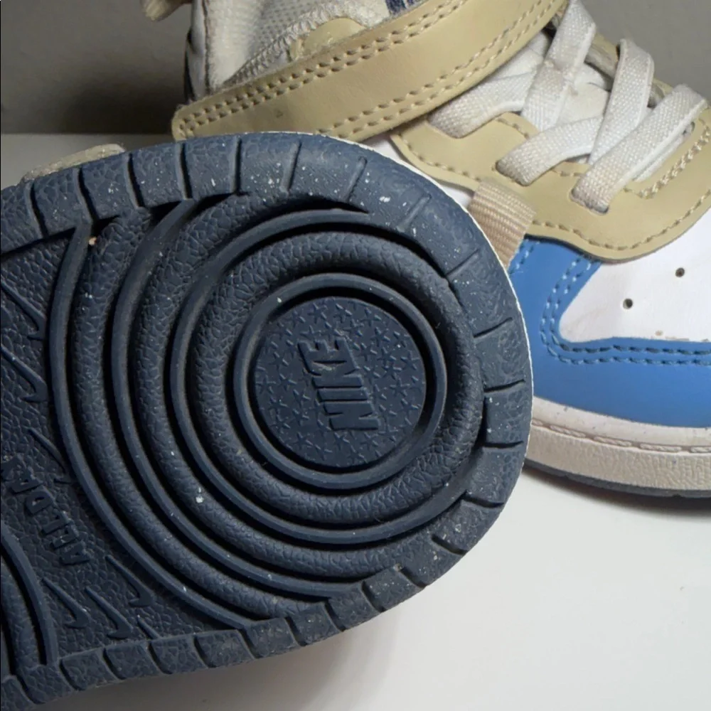 Nike Kids Blue and White Sneakers with Tan Accents